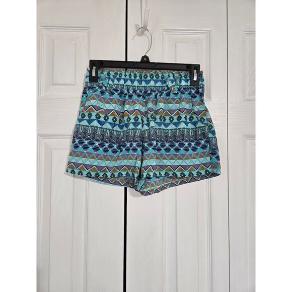 BeBop small juiniors multi colored aztec shorts with front pockets - Picture 1 of 10